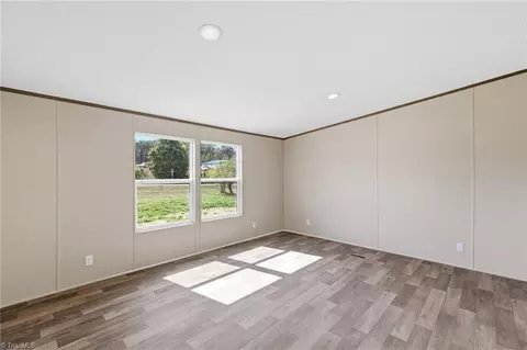 153 Mosley Loop, Madison, NC 27025 photo 18