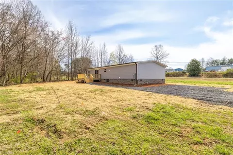 153 Mosley Loop, Madison, NC 27025 photo 31