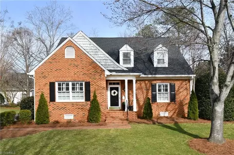 155 Coventry Park Ln, Winston Salem, NC 27104
