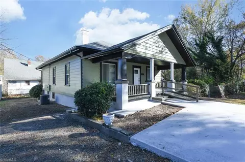 617 Lindsey St, Reidsville, NC 27320