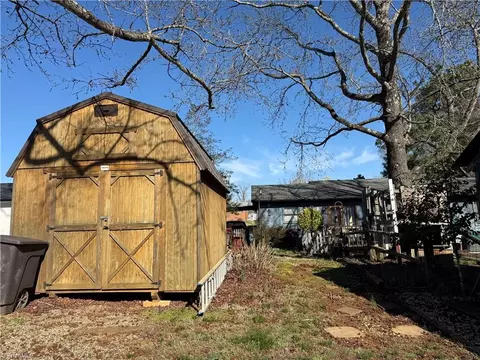 Exterior - 4151 Valley Ridge Dr, Trinity, NC 27370 photo 6 of 8