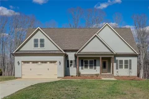 427 Wild Fern Ln, Reidsville, NC 27320
