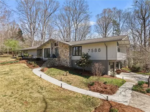 Exterior - 7588 Lasater Rd, Clemmons, NC 27012 photo 2 of 9