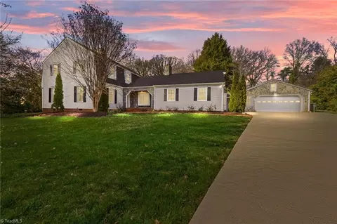 111 Milnor Pl, Winston Salem, NC 27104