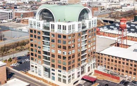 317 High Ave W #15-A, High Point, NC 27260