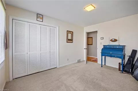 Bedroom - 709 Overbrook Dr, High Point, NC 27262 photo 3 of 5