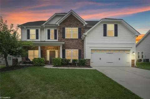 991 Beesons Field Dr, Kernersville, NC 27284