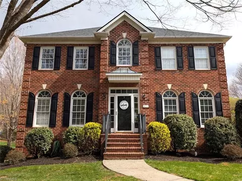 4775 Century Oaks Ln, Winston Salem, NC 27106
