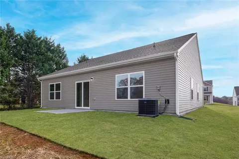 Exterior - 225 Macintosh Dr, King, NC 27021 photo 3 of 3