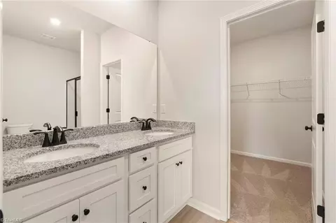 Entry Way - 225 Macintosh Dr, King, NC 27021 photo 5 of 6