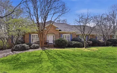 5012 Knob View Trl, Winston Salem, NC 27104