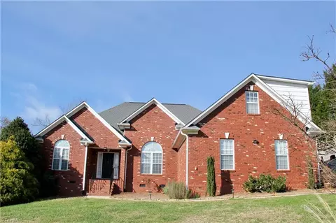 8597 Bayron Dr, Colfax, NC 27235