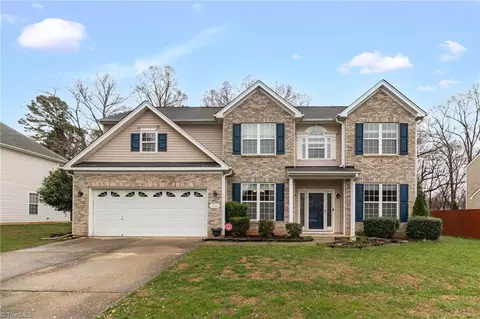 3128 Rock Pond Cir, High Point, NC 27265