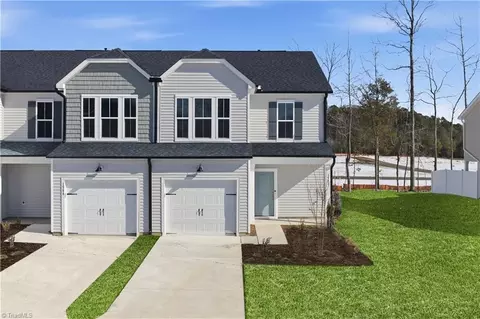 1582 Eckert Ln, Whitsett, NC 27377