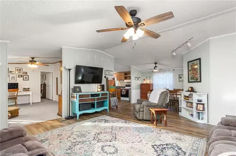 6381 Eagle Landing Dr, Trinity, NC 27370 photo 6