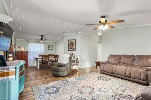 6381 Eagle Landing Dr, Trinity, NC 27370 photo 7