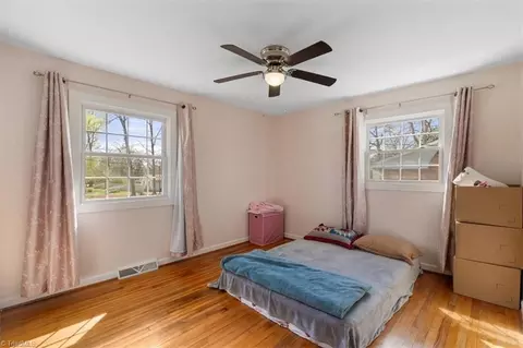 Bedroom - 321 Cheryl Ave, Durham, NC 27712 photo 3 of 5