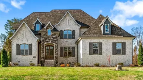 6203 Maggie Dixon Pl, Greensboro, NC 27455