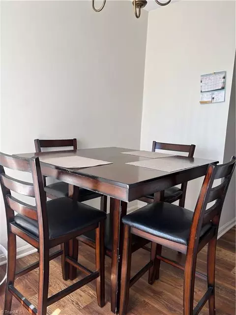 Dining - 224 Northpoint Ave #E, High Point, NC 27262 photo 1 of 2
