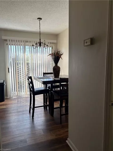 Dining - 224 Northpoint Ave #E, High Point, NC 27262 photo 2 of 2