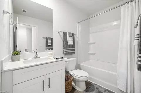 Bath - 5679 Carrington Ct, Trinity, NC 27370 photo 2 of 2