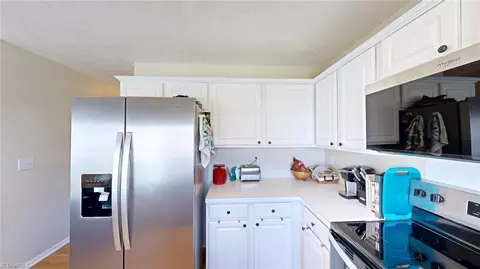101 Brightleaf Ct, Archdale, NC 27263 photo 11