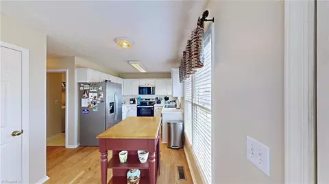 101 Brightleaf Ct, Archdale, NC 27263 photo 9