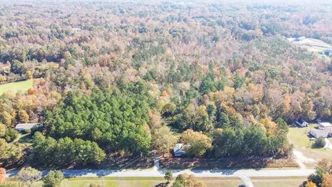 550955055505 Zz 5509zz Drake Rd, Greensboro, NC 27406