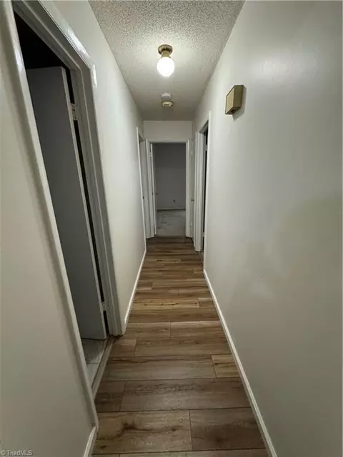 Entry Way - 106 Meta Ct, King, NC 27021 photo 2 of 3