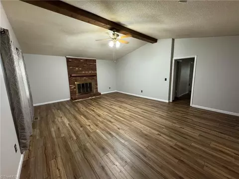 Living - 106 Meta Ct, King, NC 27021 photo 3 of 6