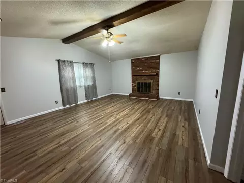 Living - 106 Meta Ct, King, NC 27021 photo 4 of 6