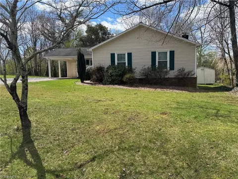 Exterior - 106 Meta Ct, King, NC 27021 photo 2 of 15