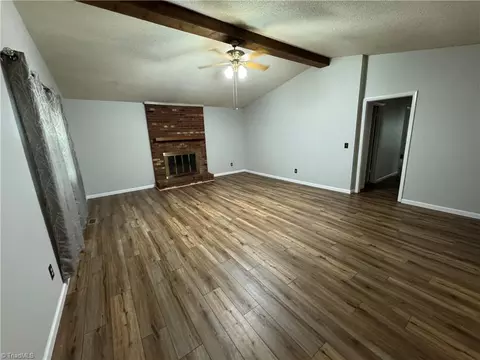 Living - 106 Meta Ct, King, NC 27021 photo 5 of 6