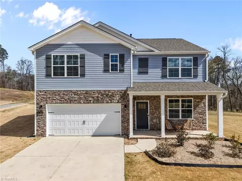 7448 Buckpasser Dr, Greensboro, NC 27455