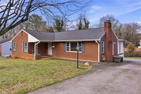 1302 Miller St, Winston Salem, NC 27103