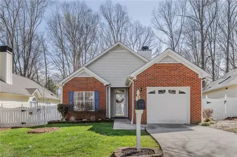 2824 Wynfield Crossing Ln, Winston Salem, NC 27103