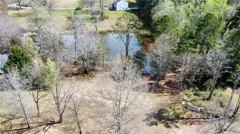 495 Perryman Rd, Lexington, NC 27295