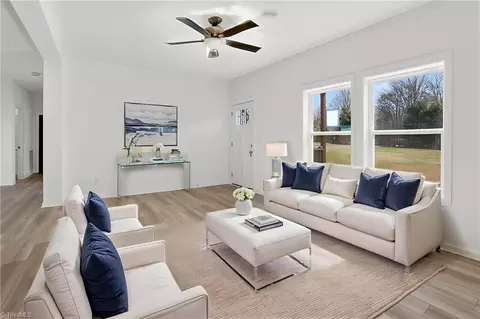 Living - 1467 Thayer Rd, Trinity, NC 27370 photo 1 of 3
