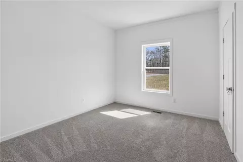 Bedroom - 1485 Thayer Rd, Trinity, NC 27370 photo 5 of 6