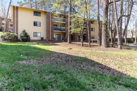 1110 Schaub Dr #B, Raleigh, NC 27606