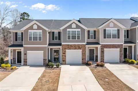 2317 Lily Dr, Haw River, NC 27258