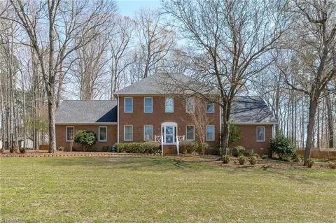 303 Holyoke Rd, Greensboro, NC 27406
