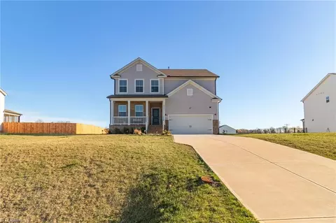 4217 Barrow Farm Rd, Kernersville, NC 27284