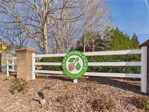 107 Farriers Ln, Jamestown, NC 27282