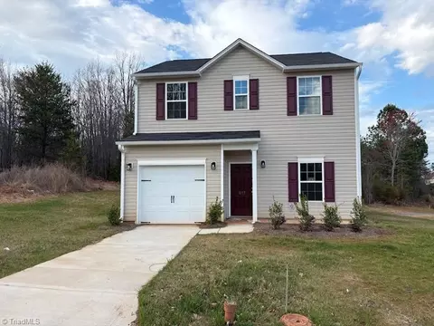 1017 Kapp St, Winston Salem, NC 27105