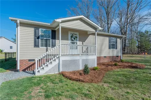 351 County Home Rd N, Lexington, NC 27292