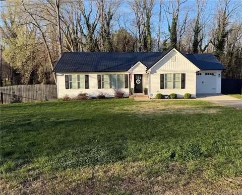 2512 Caudle St, Germanton, NC 27019