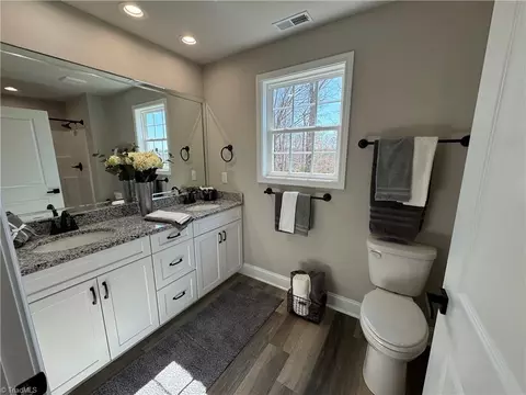 Bath - 586 Culler Rd, Pinnacle, NC 27043 photo 3 of 3