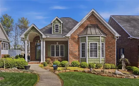 3359 York Rd, Winston Salem, NC 27106