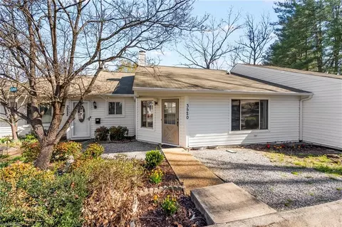 3520 Heathrow Dr, Winston Salem, NC 27127
